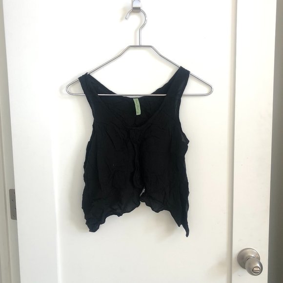 Tops - Dressy split front crop top